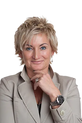 Portraitfoto der Trainerin Susanna Fink