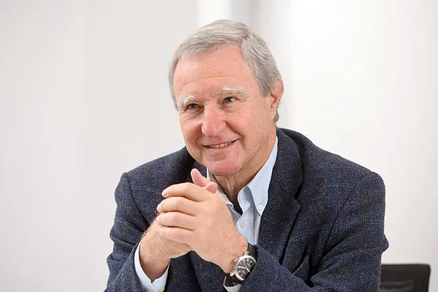 Portraitfoto von Martin Peter
