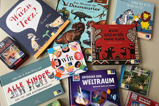Eine Auswahl an Medienankäufen: zB. "Entdecke den Weltraum", "Das Museum der Dinosaurier", "Eine Geschichte ohne Ende", ein Tier-Quartett, Cd's zum Thema Wälder oder Geschichte,...